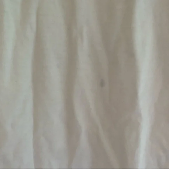 Graphic T-shirt - Picture 13 of 13